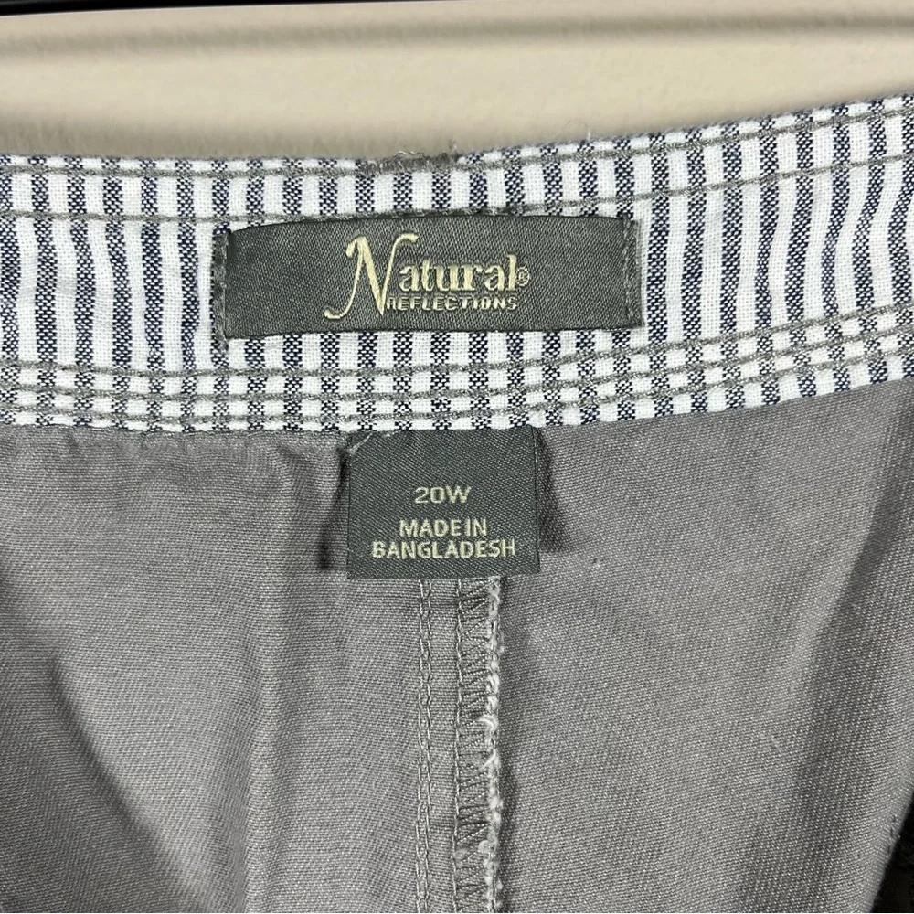 Natural Reflections Women’s Plus Size 20W Gray Casual Shorts